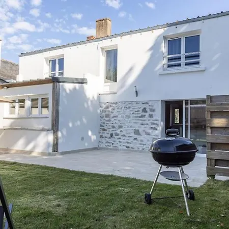 Holiday home Maison 5 Au Coeur Du Croisic Le Croisic